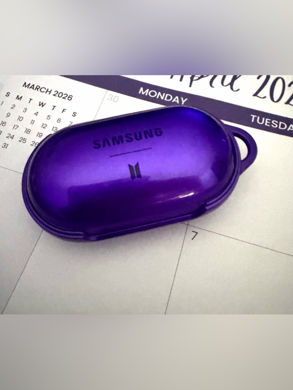 Samsung Galaxy Buds+ BTS Editions

Samsung Purple Earbuds